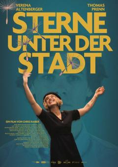 Plakat Sterne unter der Stadt